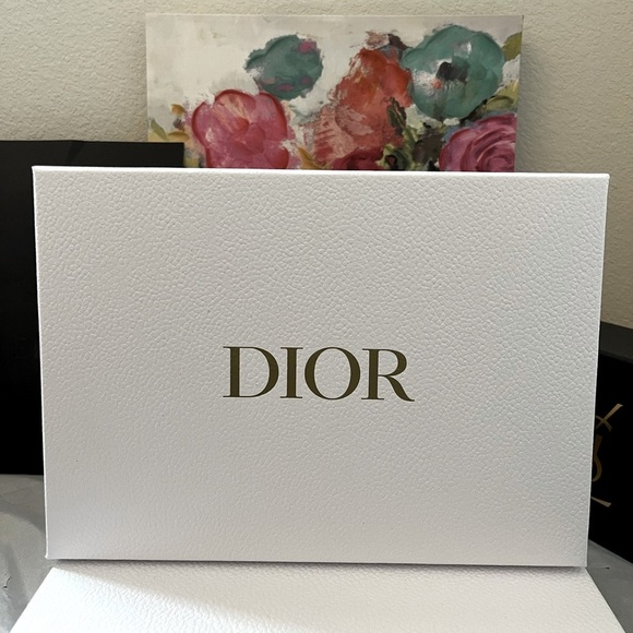 Dior Handbags - Dior couture white box (only) 12.5x9